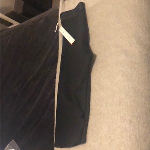 Good American black leggings